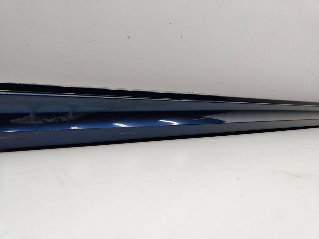 фото №4, Volkswagen passat b8 r-line молдинг поріг права поріг 3g0853858g