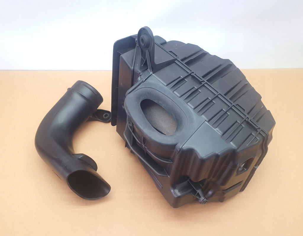 фото №2, Оригинал renault корпус фильтра воздуха 8200947663