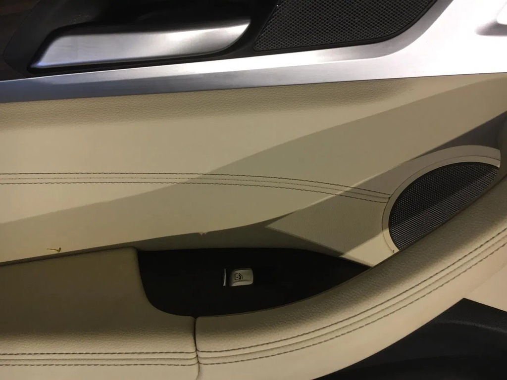 фото №4, Обшивка двері лівий задня bmw x3 g01 canberabeige