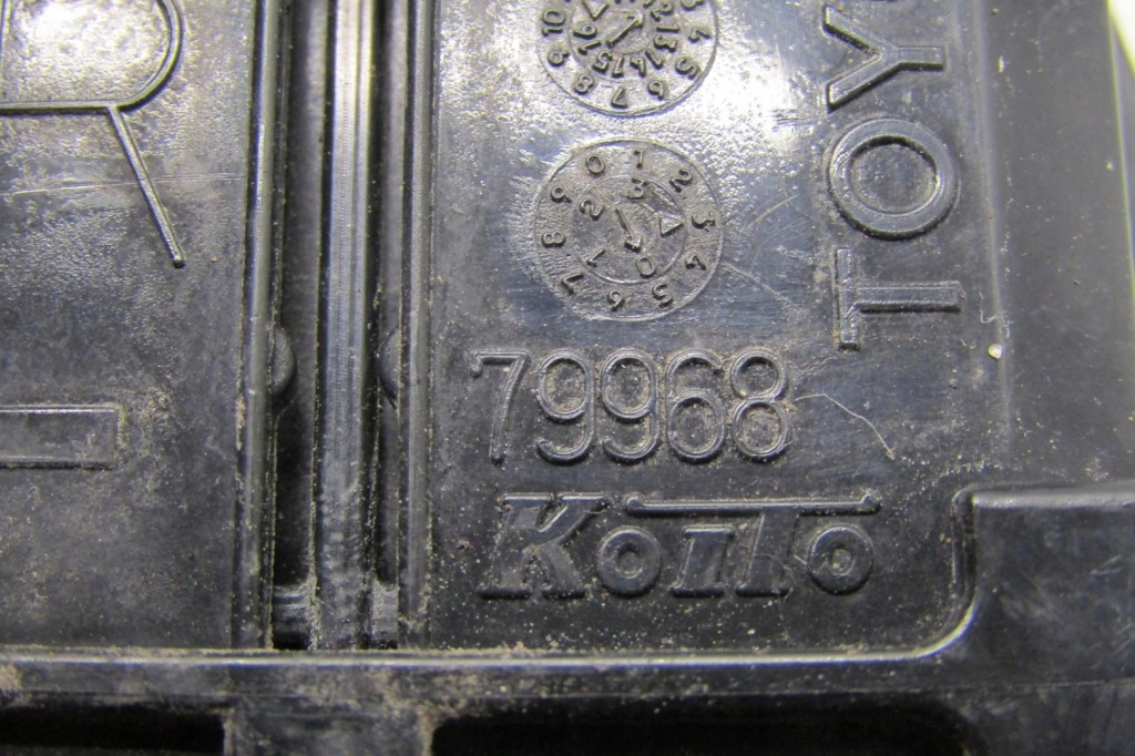 Насадка омивача ліхтарі  лівий правий перед toyota prius 3 79968 Київ