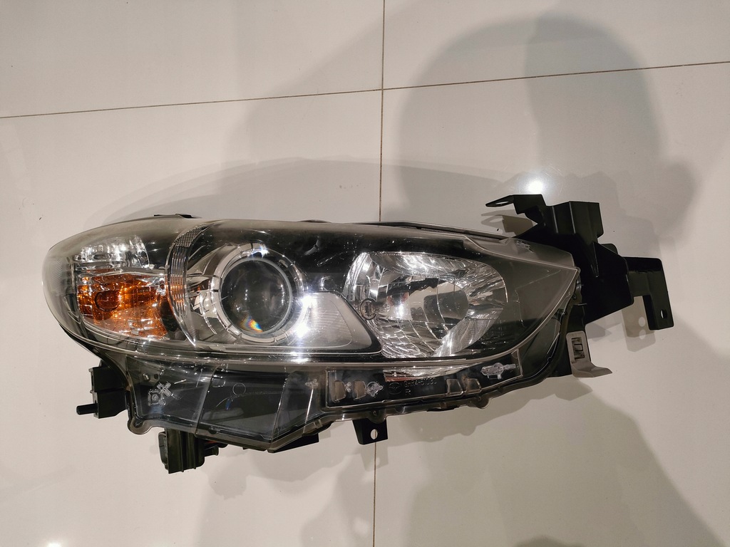 фото №9, Mazda 6 iii gj 2012-2015 лампа левая i правая перед линза uk