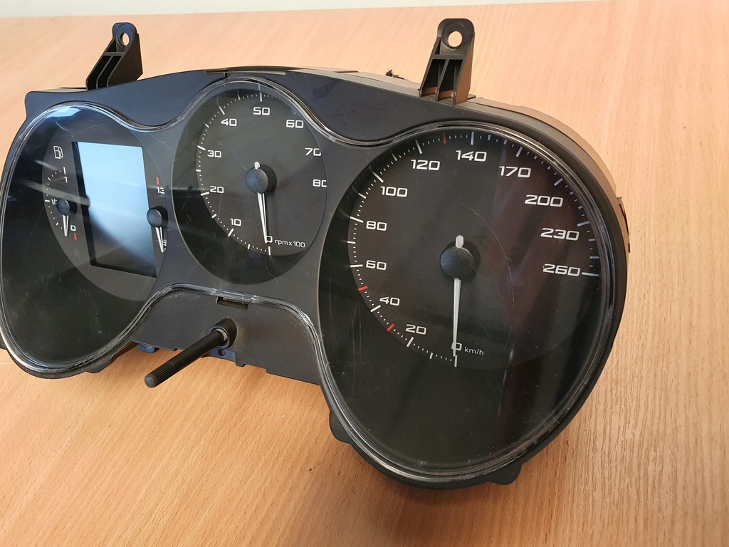 фото №8, Счетчик приборная панель дисплей 1.8 tsi автоматическая коробка передач seat altea xl 10r lift 1p0920850c