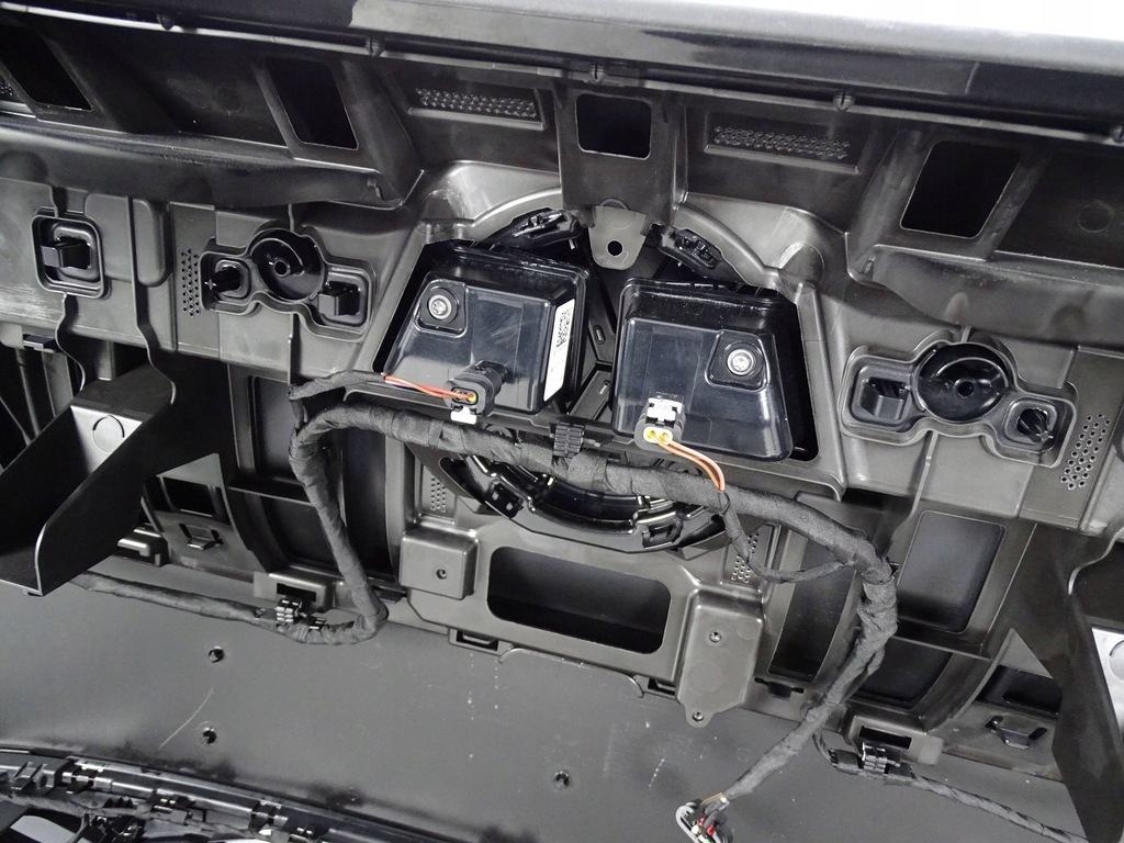 фото №10, Бампер перед передний vw id4 id.4 id 4 gtx версия 6x pdc + радар + led