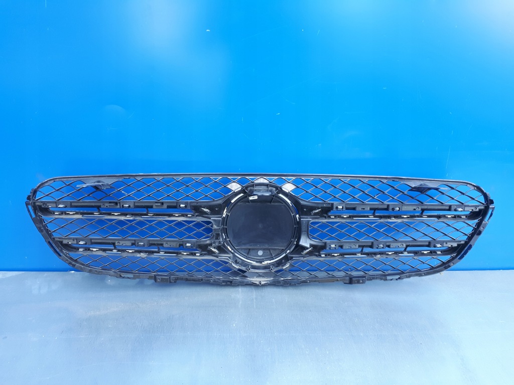 фото №10, Mercedes glc w253 x253 15- решётка радиатора значок distronic