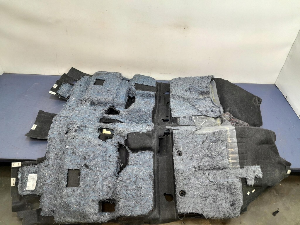 фото №4, Toyota verso i коврик обшивка пол