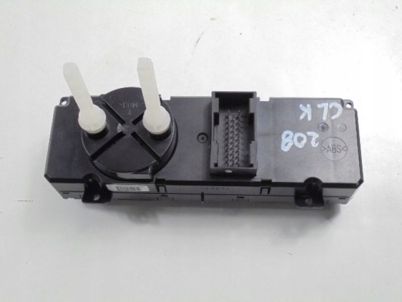 фото №7, Mercedes clk c208 панель обдув 1708300885