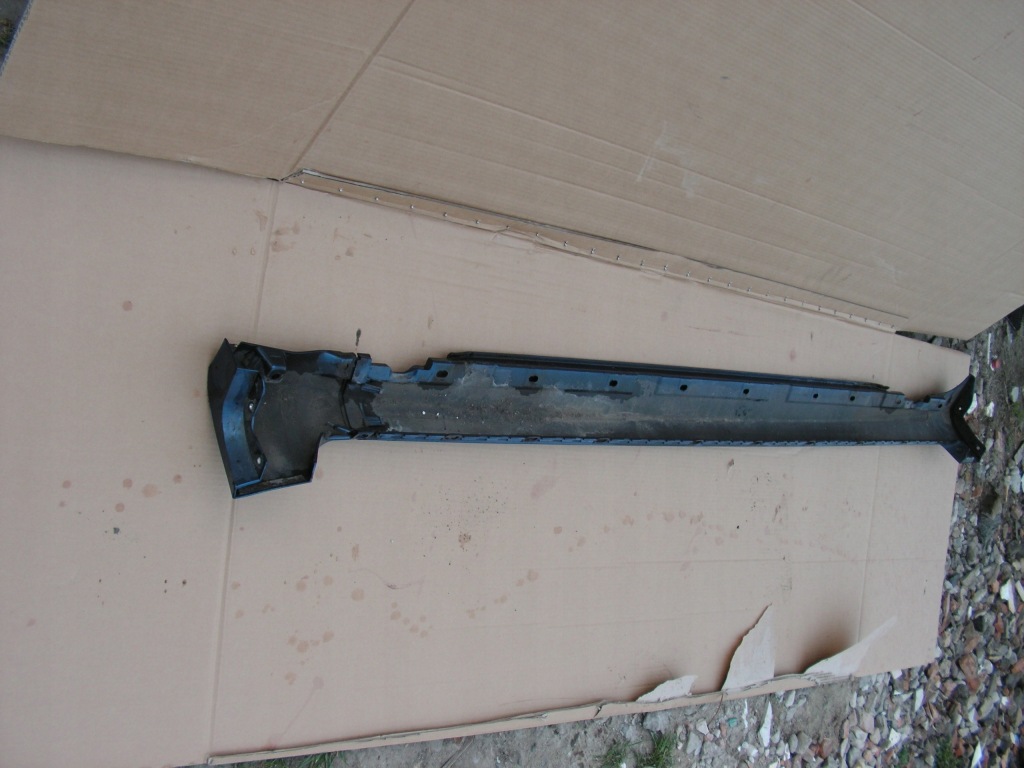 фото №6, Молдинг порог правая накладка накладка порог audi a4 b6 lz5c