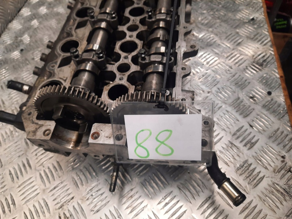 фото №1, Volvo xc60 i v60 s60 ii d5244t15 2.4 d5 2.0 d3 головка вали kpl