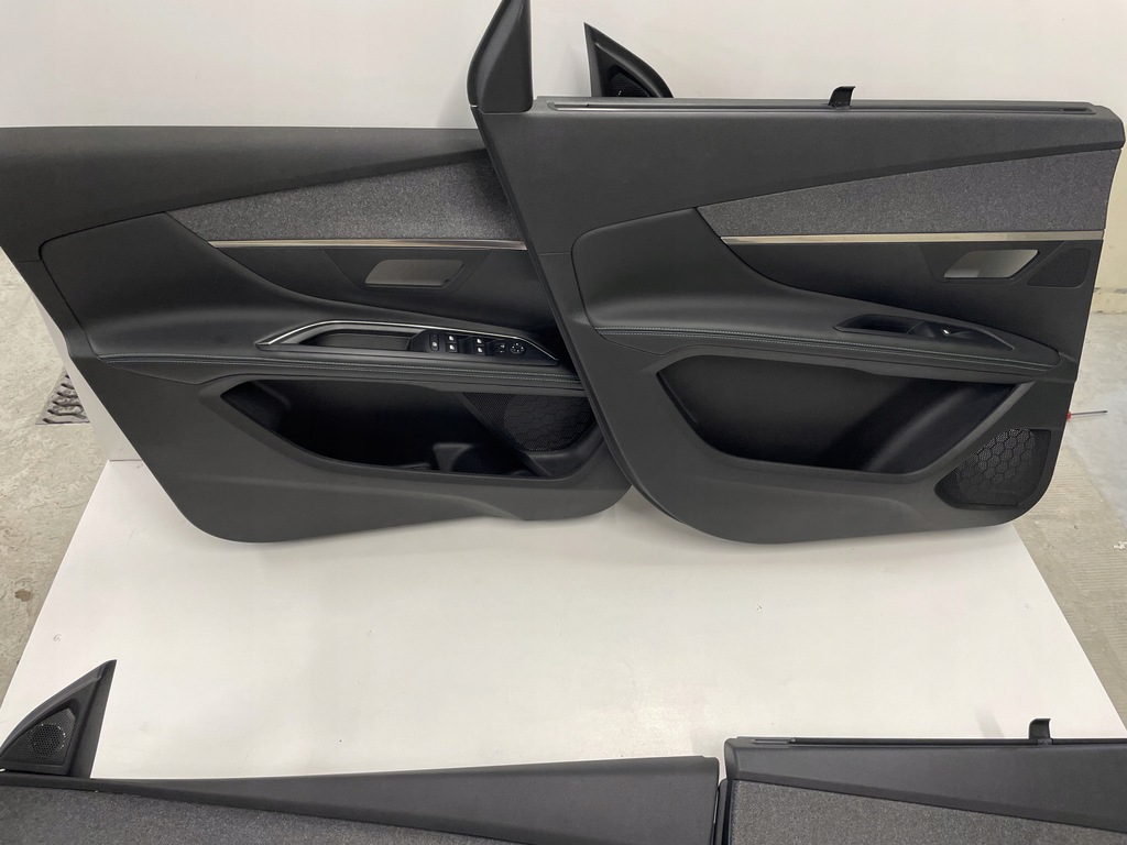 фото №9, Обшивка обивка комплект peugeot 5008 3008 ii идеальное состояние