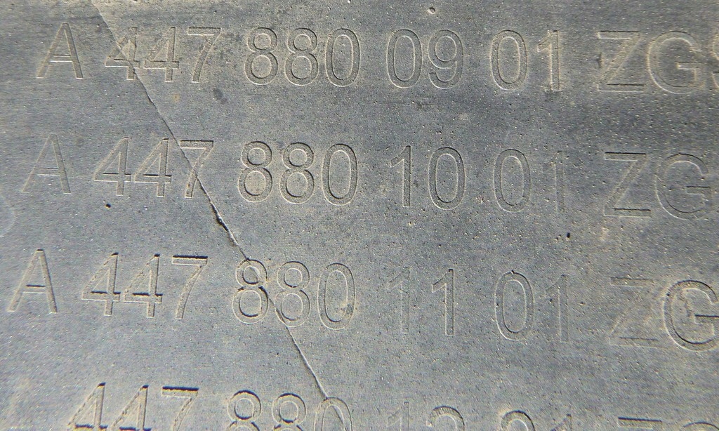 фото №7, Mercedes v klasa w447 бампер перед a4478800901