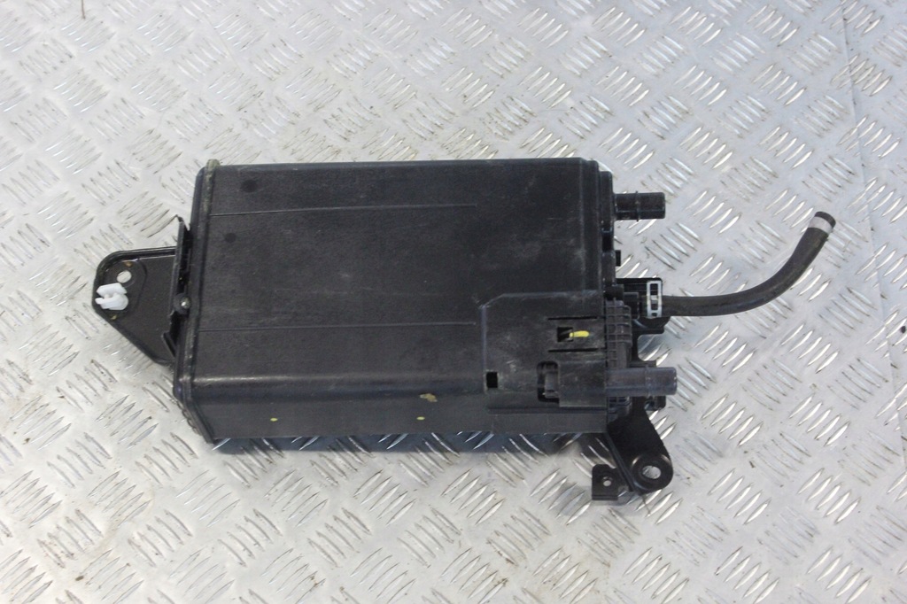 фото №1, Toyota sienna фильтр паров выхлопных газов угольный