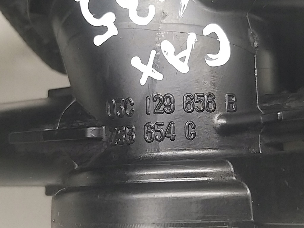 фото №9, Патрубок повітрозабірник труба турбіни 1.4 tsi cax cav touran golf passat 03c129656b