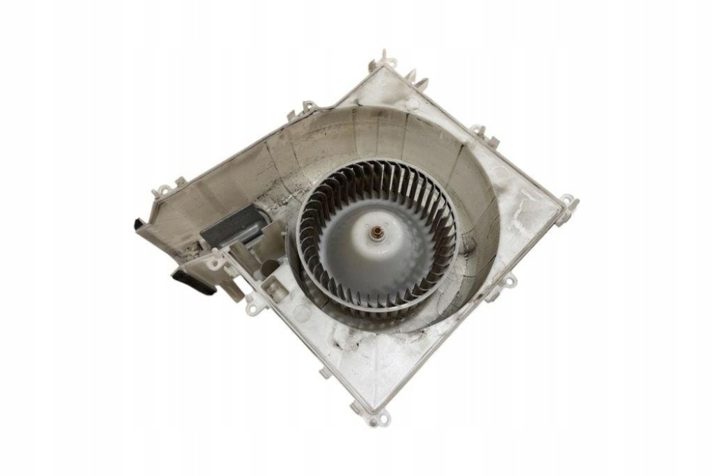 фото №7, Обігрівач nissan x-trail t30 272009h600 2.5l бензиновий 132kw 2003