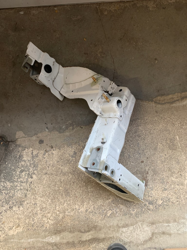 фото №1, Mokka x чверть лонжерон підкрилок права