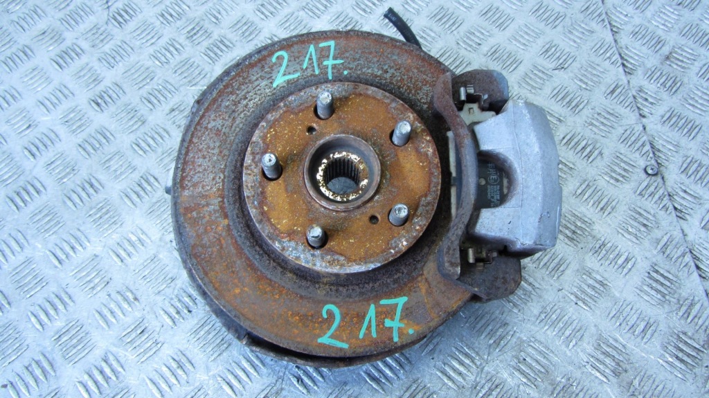 фото №1, Toyota prius iii поворотный кулак правый перед 09-11