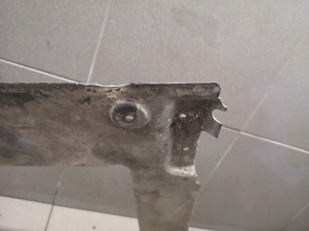 фото №10, Защита подвеска audi a8 d2 4d0018957d