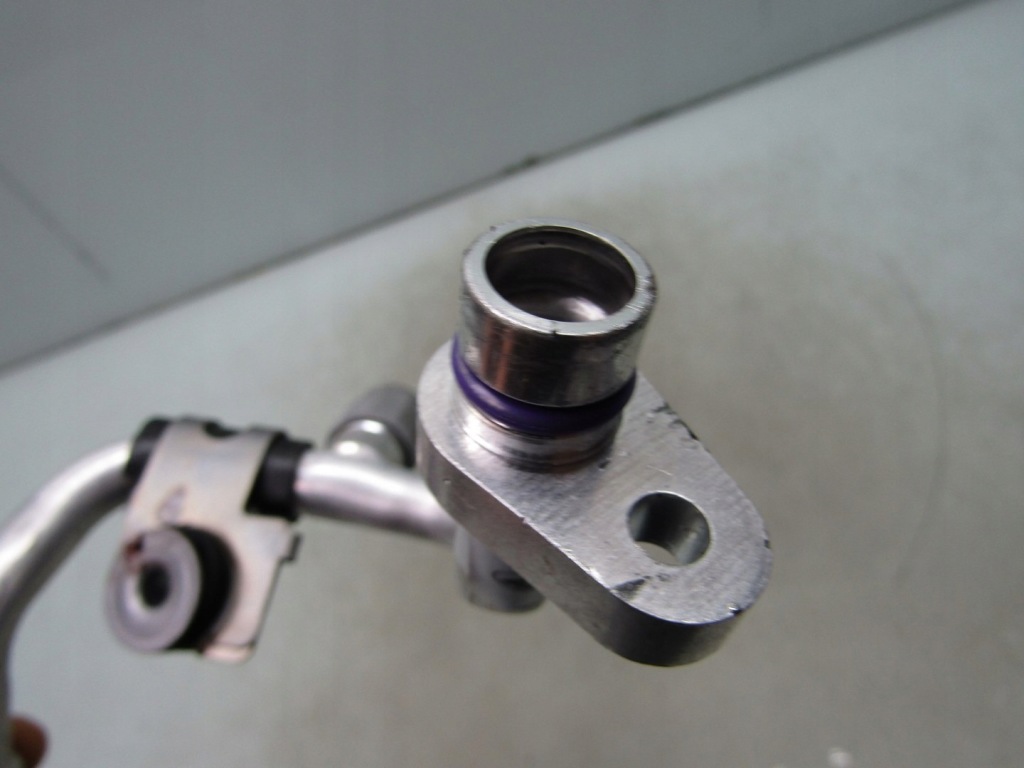 фото №3, Leaf ii 21r шланг wąż кондиціонера трубка кондиціонер 924404nr0b