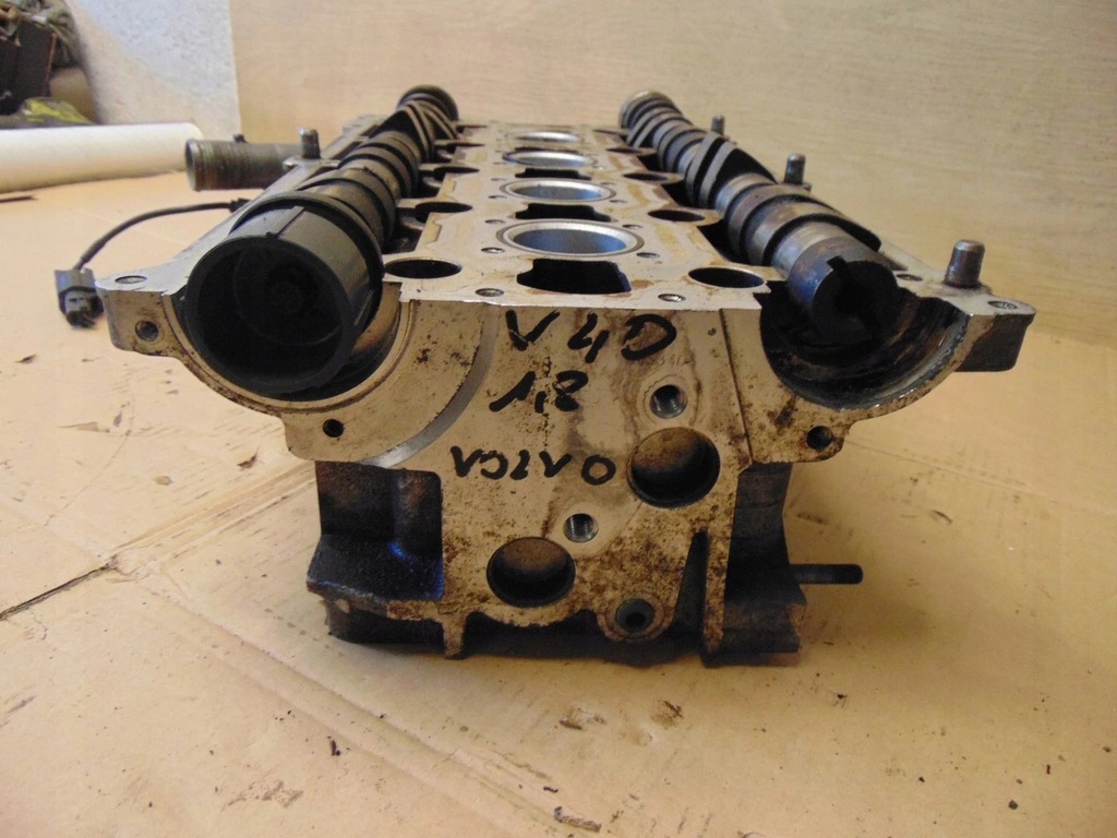 фото №9, Головка двигателя volvo s40 v40 1.8 377900422