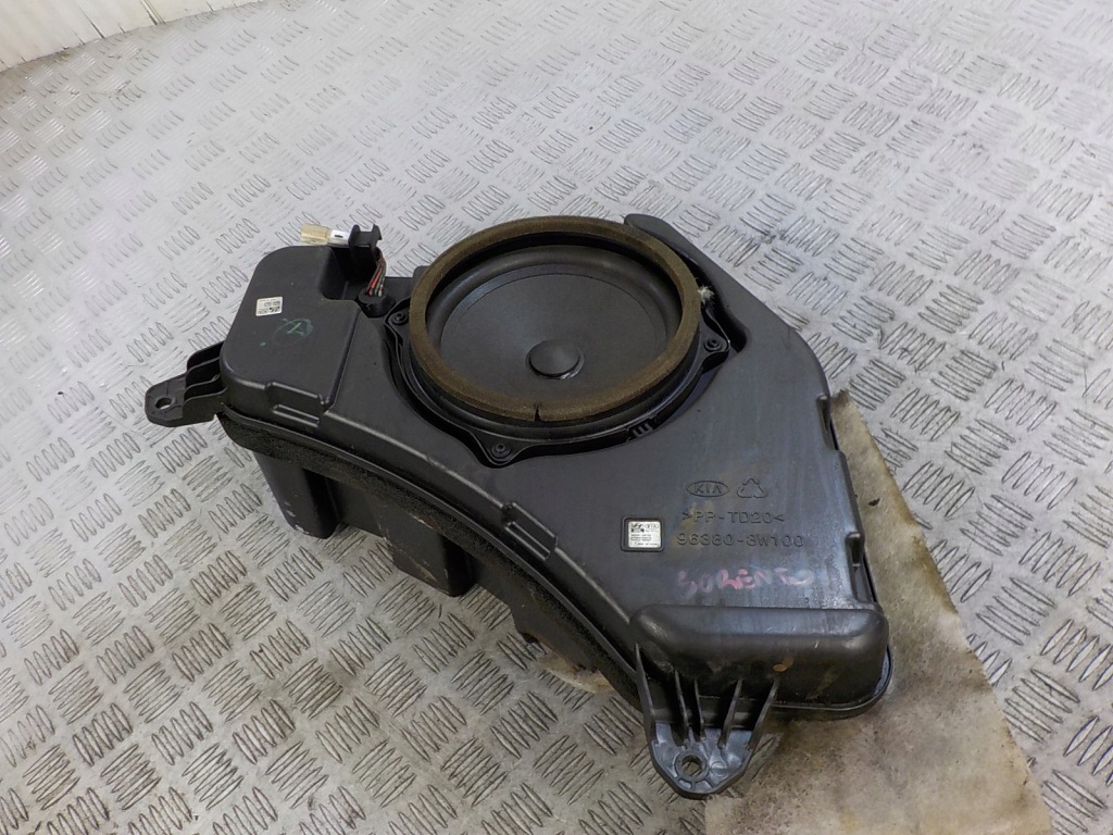 фото №1, Динамик басовый сабвуфер jbl kia sportage iii