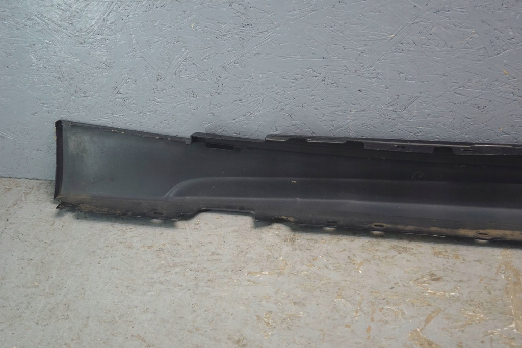 фото №14, Bmw e81 m-pakiet молдинг поріг права 8044664 p315