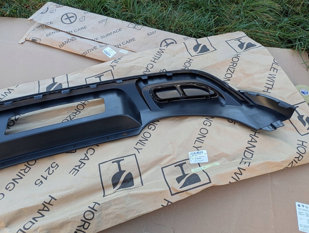 фото №5, Vw t-roc lift r-line 2021- спойлер дифузор накладка бампера задня 2ga807568j