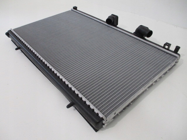 фото №9, Citroen c5 x7 c6 peugeot 407 2.7 hdi радіатор wody nowa оригінальна 133364