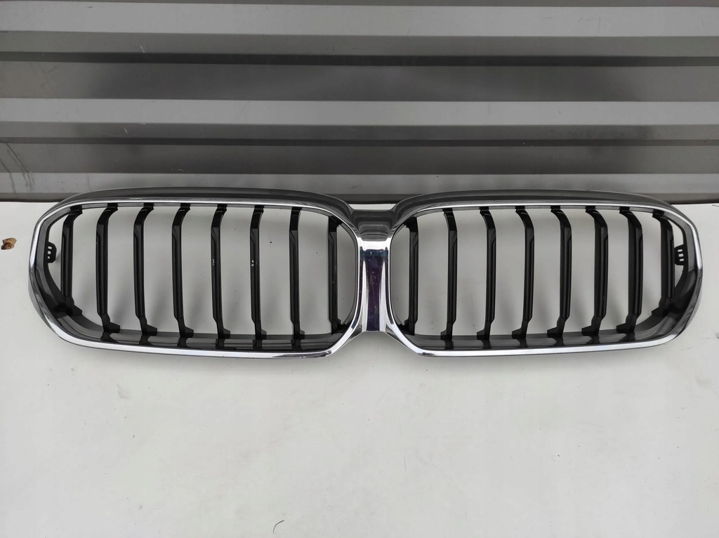 фото №1, Решётка радиатора решётка радиатора bmw 5 f30 f31 f90