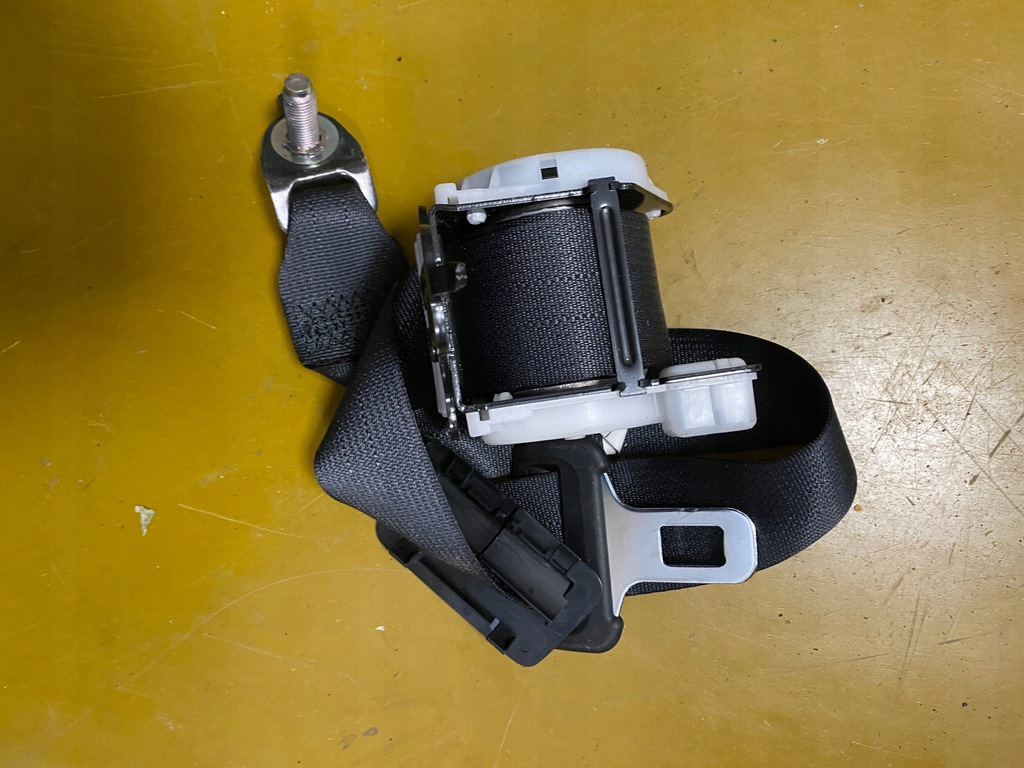 фото №4, Задние ремни безопасности сиденье задняя infiniti q70