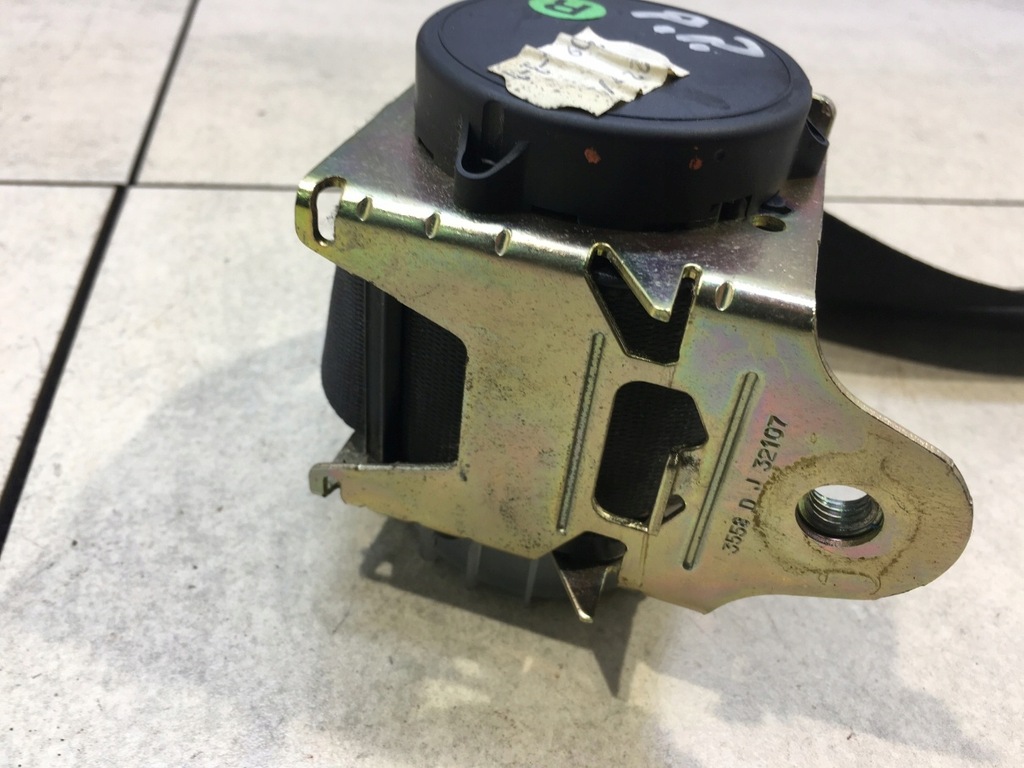 фото №3, Pas безпеки правий перед fiesta mk6