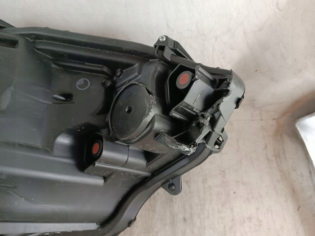 фото №11, Toyota bz4x 2022-2024 лампа левая full led - europa