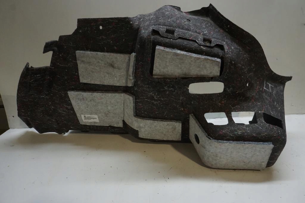 фото №3, Обшивка багажника лівий задня renault laguna iii coupe