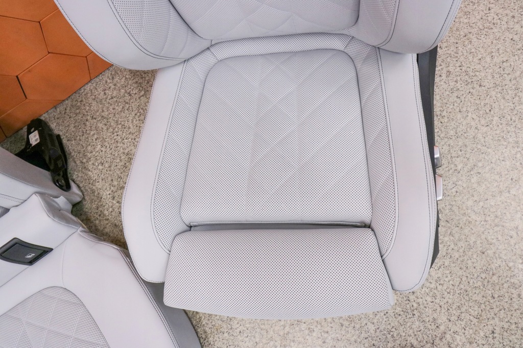 фото №11, Bmw x6 g06 салон сиденья обшивки кожа sensafin silverstone