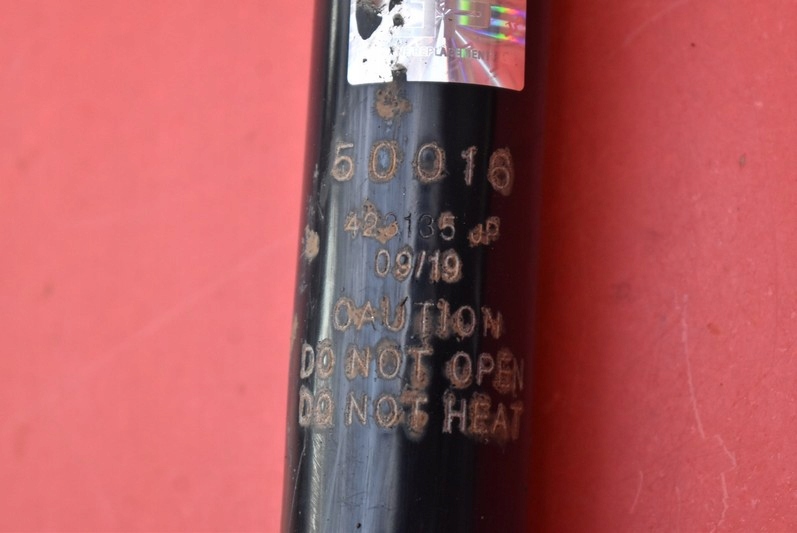 фото №8, Амортизатор левый задняя smart forfour 1 i 1.5 dci 5d