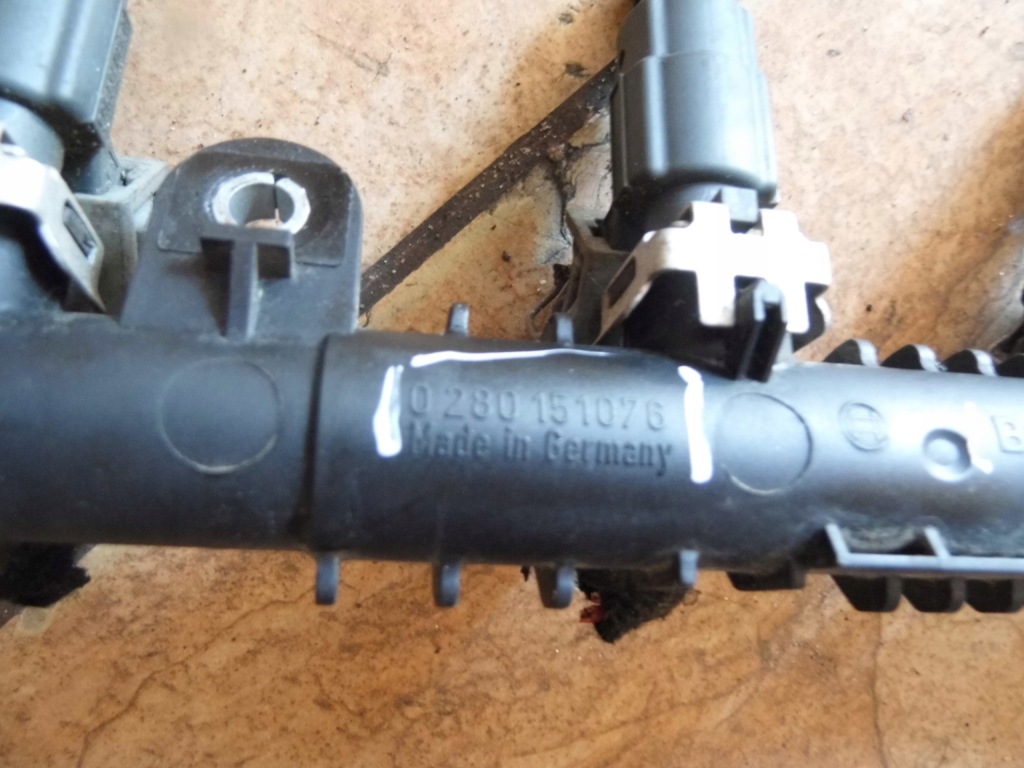 Opel agila a 1.2b 02' молдинг впрыскная форсунки 0280151076 Киев