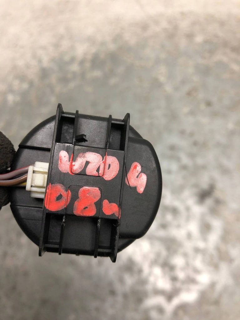 фото №5, Датчик датчик дощу mercedes w204 a2048703526