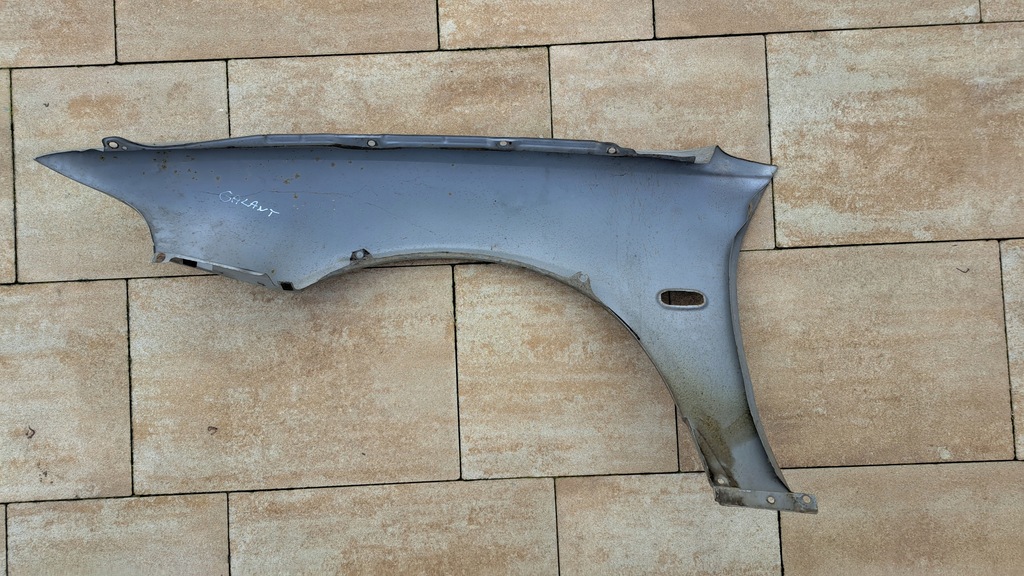 фото №14, Mitsubishi galant viii крыло правый перед 96-06