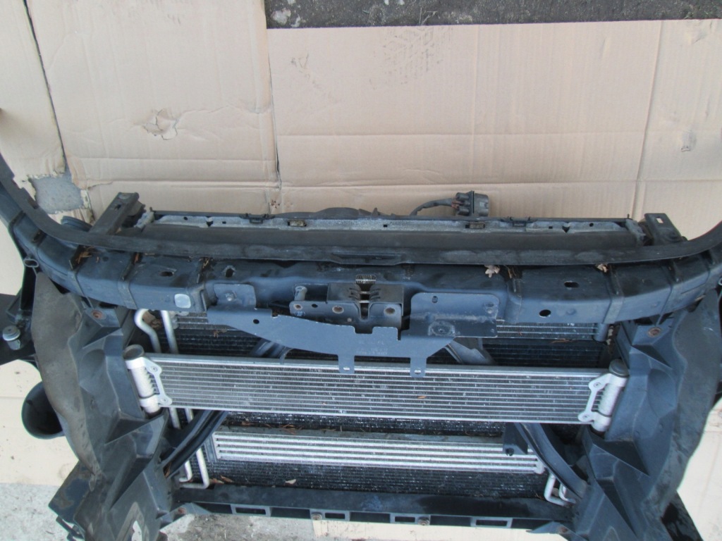 Купить Audi q7 07r 3.0 tdi ремень перед радиатор передний с радиаторами комплект