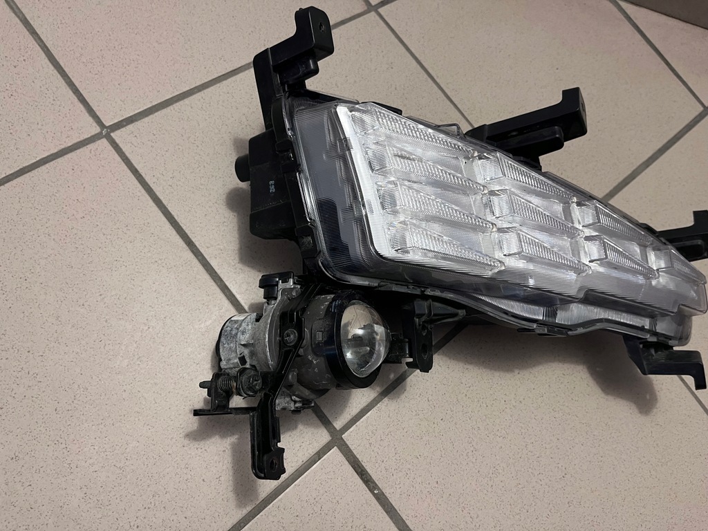 фото №10, Лампа противотуманная фара led drl правый hyundai i30 i-30 iii 3 lift 20-