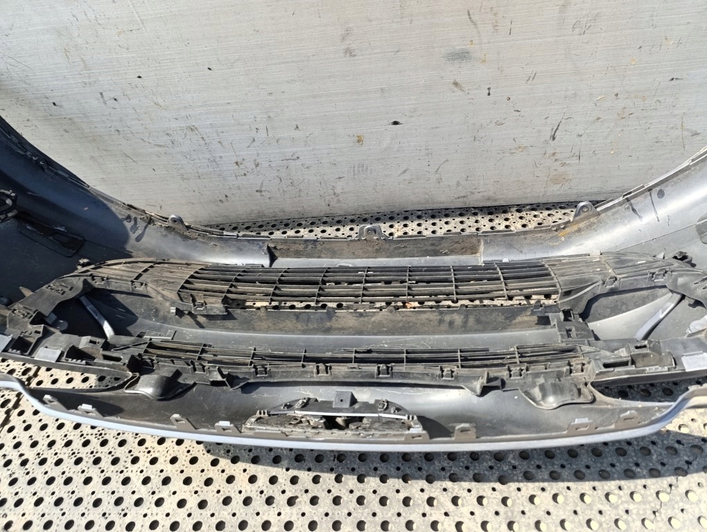 Peugeot 308 t7 hb 5d бампер перед протитуманна фара kth Доставка