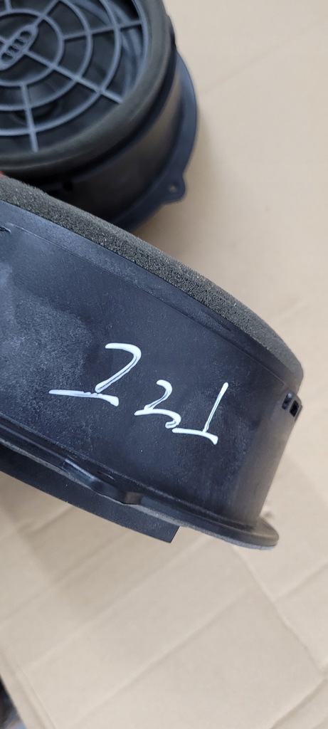 фото №6, Q5 8r динамик задняя задний дверь 8r0035411 sonavox