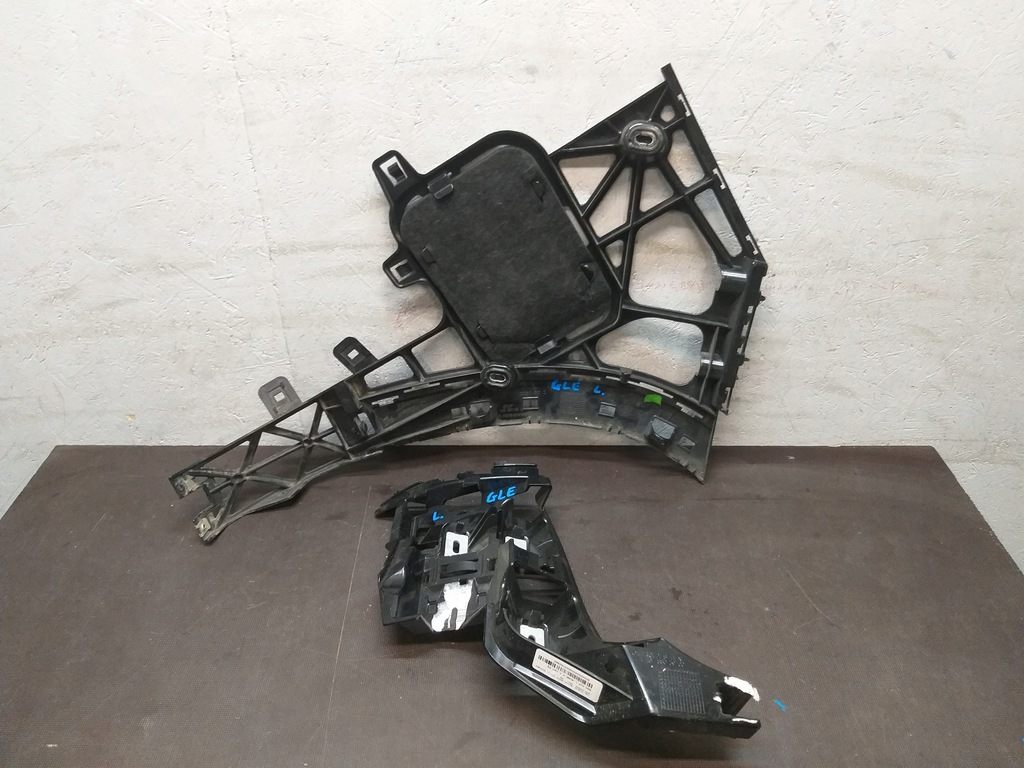 фото №1, Бампер задняя направляющая задняя левый mercedes gle a167