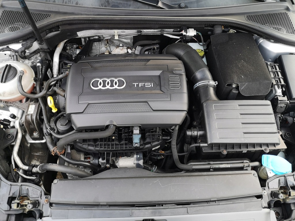 Audi a3 8v golf vii двигун 2.0 tfsi cnt комплектний Зі Шроту