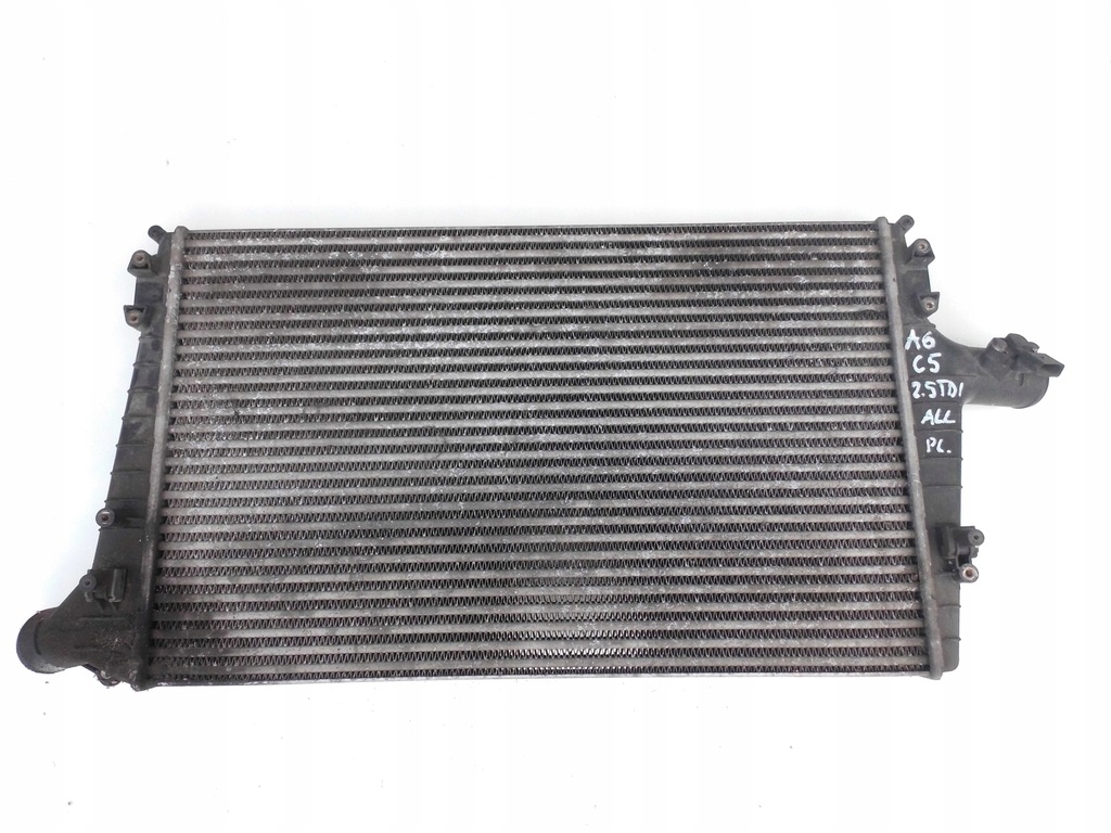 фото №1, Радіатор інтеркулер 4b0145805a a6 c5 2.5tdi