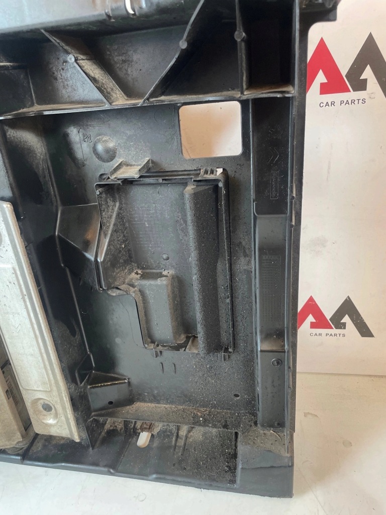 фото №12, Pas передній радіатор вентилятор peugeot 208 i 1.2 бензин