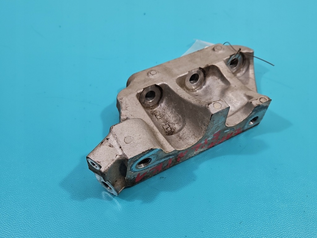 фото №1, Кронштейн двигателя toyota camry vi xv30 01- 2.4 vvti