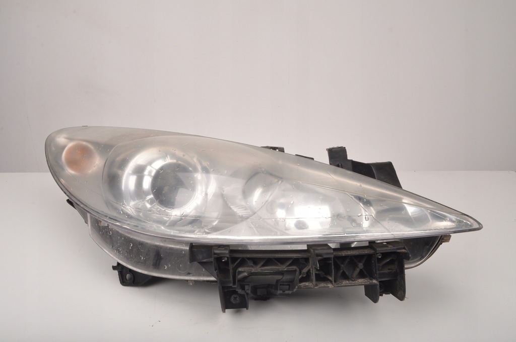 фото №9, Peugeot 307 лампа правая передняя tyc europa