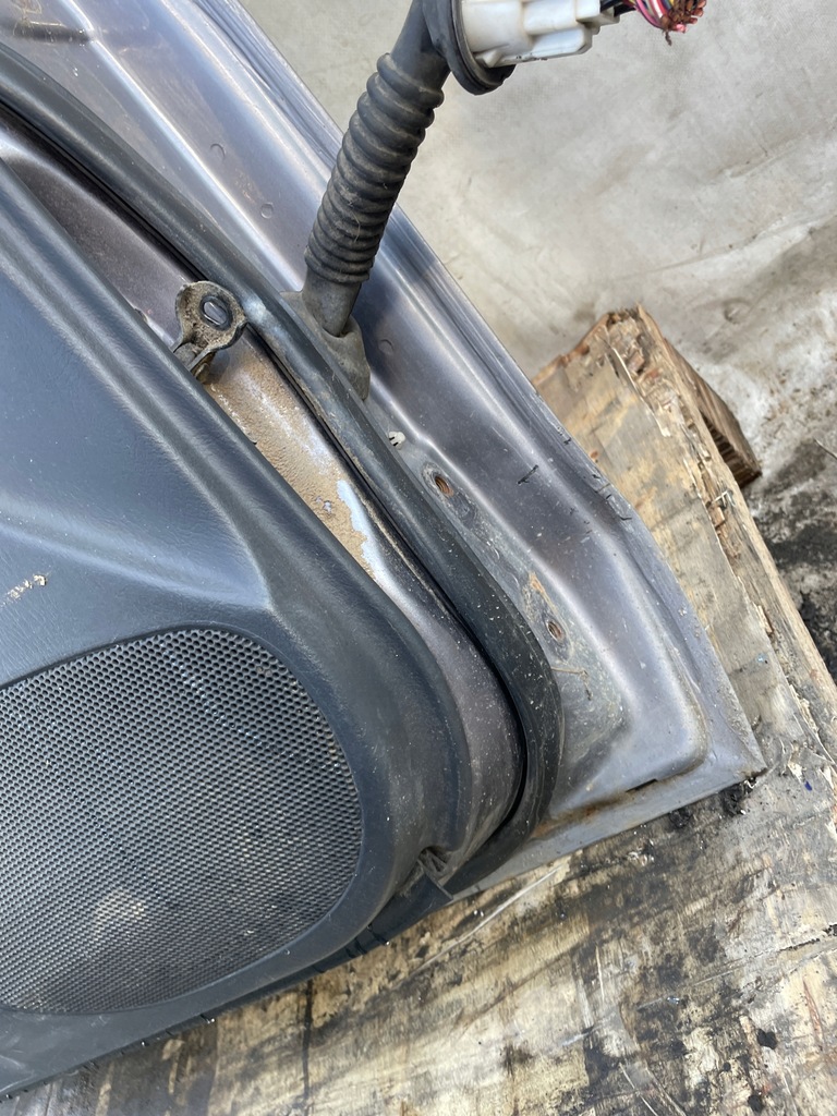 фото №4, Mazda premacy i дверь левая левый перед