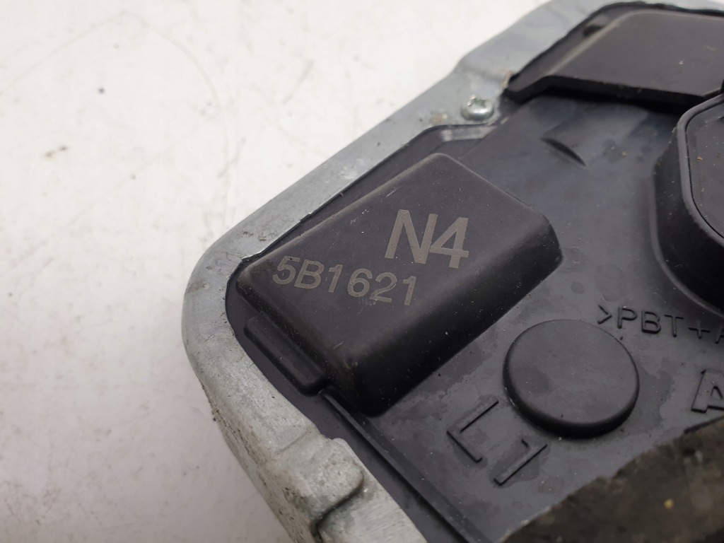 фото №9, Toyota land cruiser 150 замок дверь левый задняя