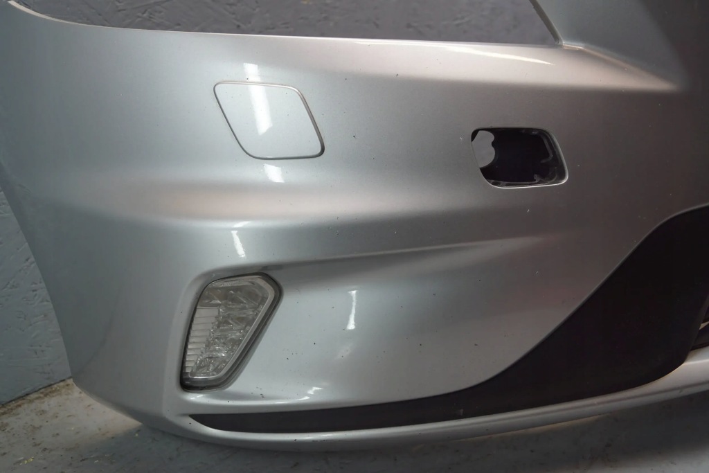 Бампер перед volvo v40 ii r-design sppryski 711-16 z1565 Недорого