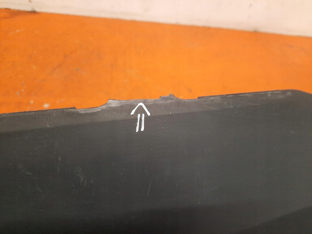 фото №7, Toyota yaris cross 20- накладка бампера перед передний 118288a0